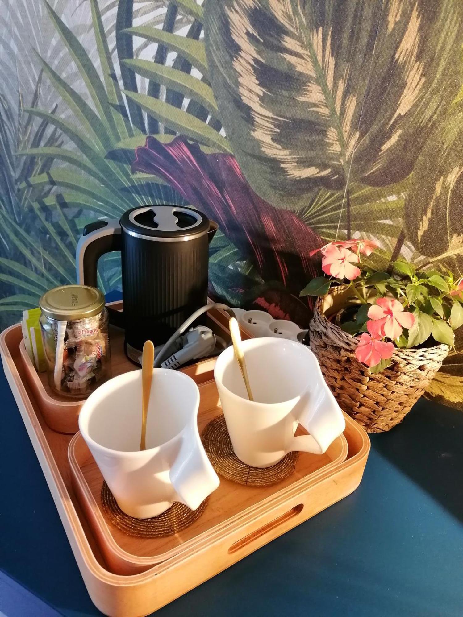 Avec Petit Dejeuner Séjour chez l'habitant *